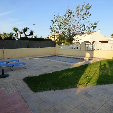 Holiday home Marimar